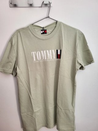 Camiseta Tommy Jeans Verde Talla S