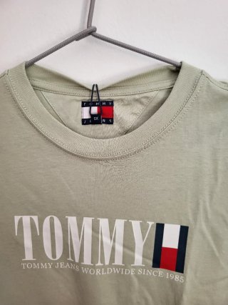 Camiseta Tommy Jeans Verde Talla S
