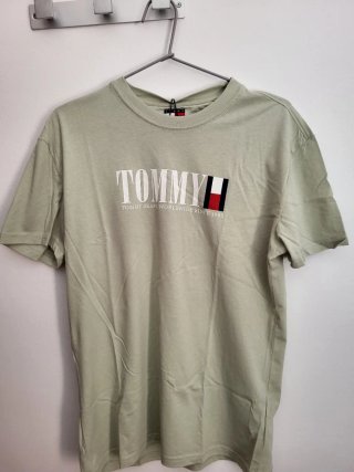 Camiseta Tommy Jeans Verde Talla S