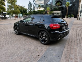 Mercedes-Benz GLA 2015