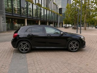 Mercedes-Benz GLA 2015