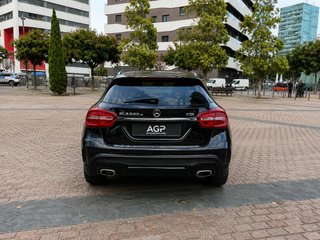 Mercedes-Benz GLA 2015
