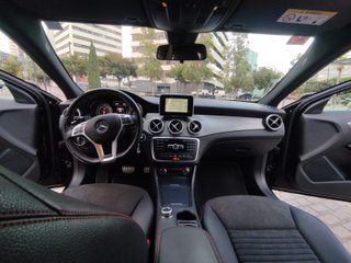 Mercedes-Benz GLA 2015