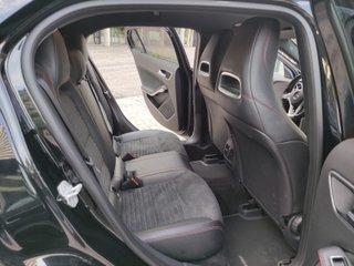 Mercedes-Benz GLA 2015