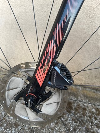 Bicicleta de carretera carbono BH (Talla M/L) - Sh