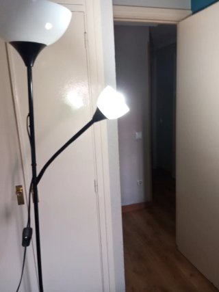 Lámpara de pie moderna
