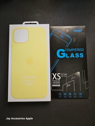 Funda iPhone 14 Plus Silicona Nueva 12