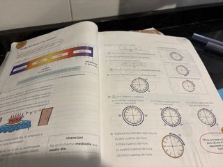 Se vende libros de 3 de Primaria en muy buen estad