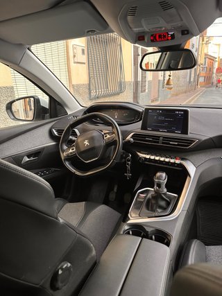 Peugeot 5008 2019