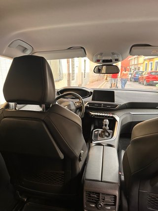 Peugeot 5008 2019