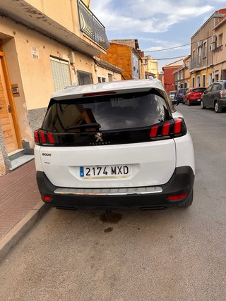 Peugeot 5008 2019