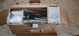 Máquina de escribir eléctrica Olivetti CT 606