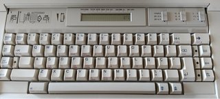 Máquina de escribir eléctrica Olivetti CT 606