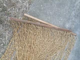 Cortinas de puerta de yute y madera