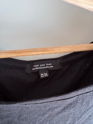 Camiseta crop negra