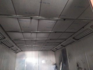 Cabina de pintura industrial