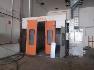 Cabina de pintura industrial