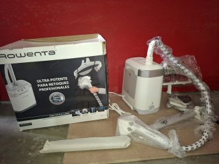 Plancha Vertical Rowenta 2000W