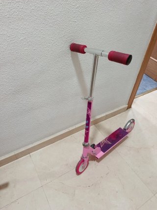 Patinete infantil rosa plegable