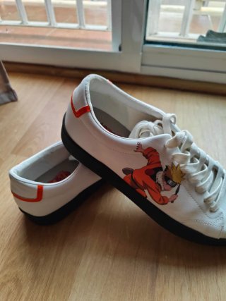 Zapatillas Naruto Pull&Bear Edición Especial