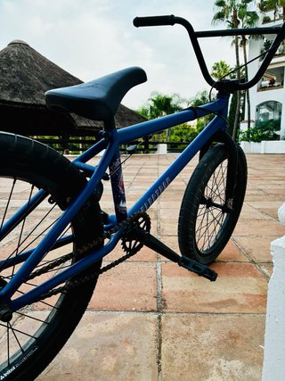 Bicicleta BMX FlyBikes Electron Azul 2024