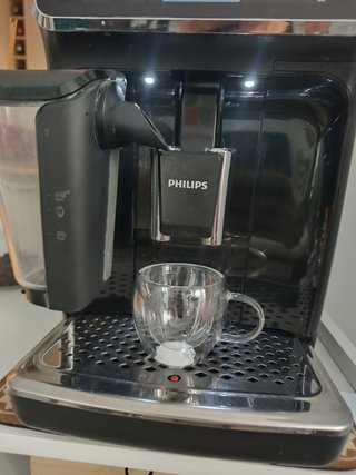 Cafetera súperautomática Philips 5400 lattego