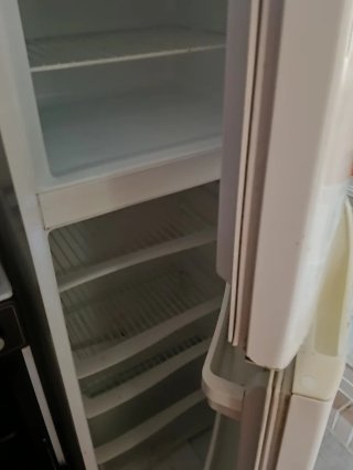 Nevera Indesit blanca