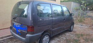 Nissan Serena 1995