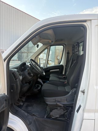 Furgoneta Fiat Ducato 2.3