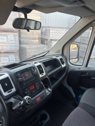 Furgoneta Fiat Ducato 2.3