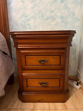 Dormitorio completo de madera