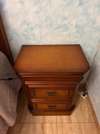 Dormitorio completo de madera