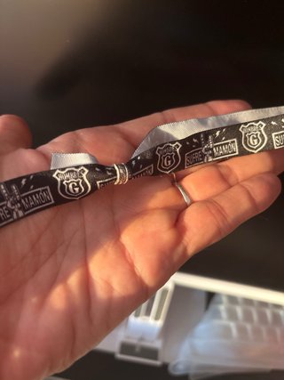Pulsera y Chapa Hombres G