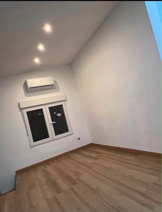 Servicios de reformas, electricidad y pintura