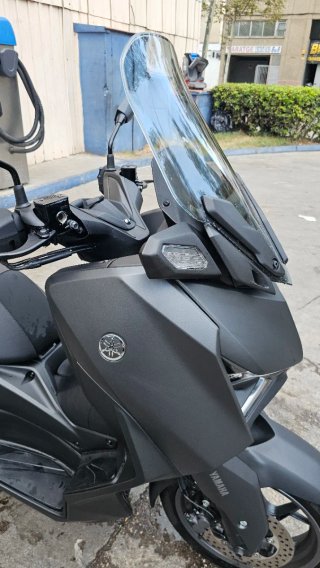 Yamaha Xmax 125 Negra/Gris