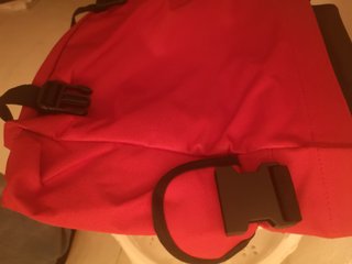 Bandolera Ballantine's Roja. Con etiqueta. Lleva ,