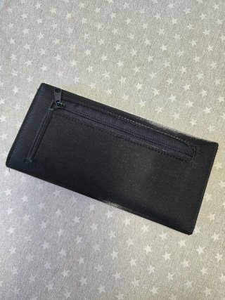 Cartera de mano negra