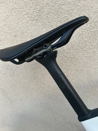 Megamo Pulse Elite Carbono - Shimano 105