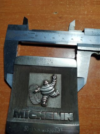Placa Michelin 50 Aniversario