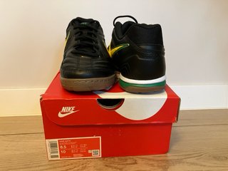 Zapatillas Nike Gato Fútbol Sala Talla 42. Nuevas