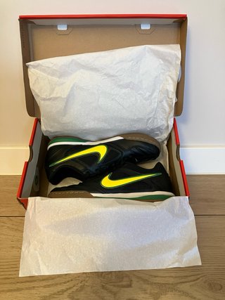 Zapatillas Nike Gato Fútbol Sala Talla 42. Nuevas
