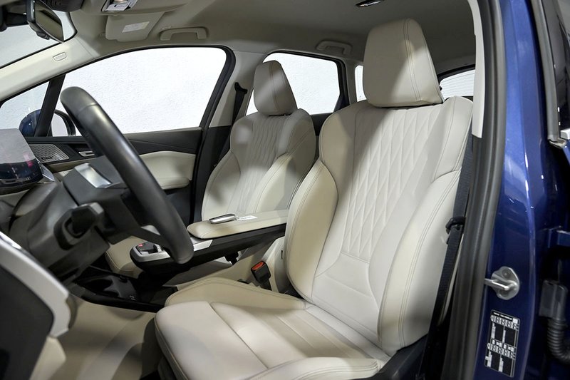 BMW Serie 2 2025, foto 9
