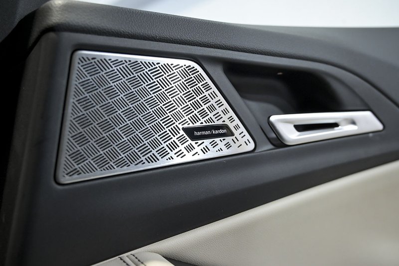 BMW Serie 2 2025, foto 18