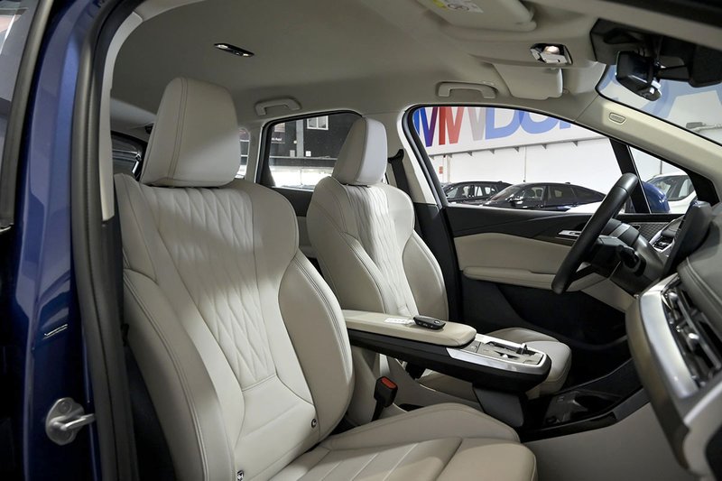 BMW Serie 2 2025, foto 24