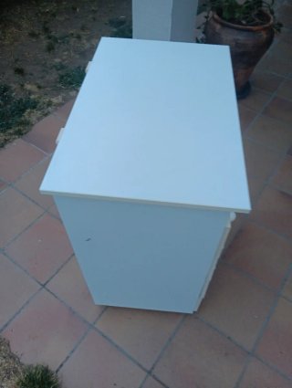 Cambiador de bebé blanco