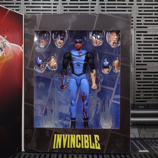 Action Figure Invincibe Mark SDCC esclusive