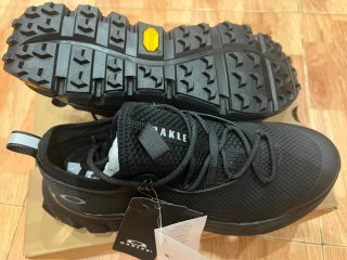 Zapatillas Oakley Trail Running Negras