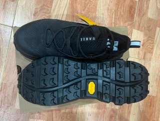 Zapatillas Oakley Trail Running Negras