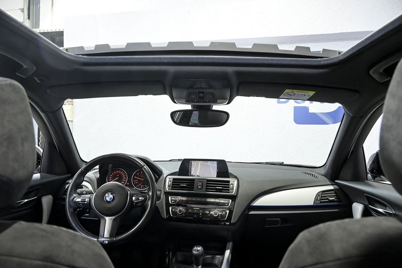 BMW Serie 1 2016, foto 10