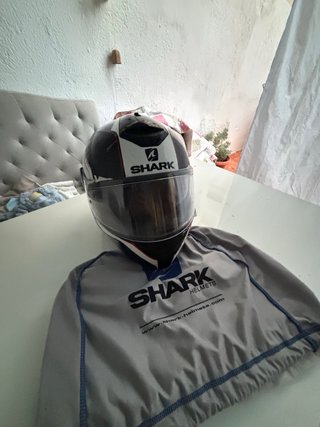 Casco Shark Negro Blanco  Rojo